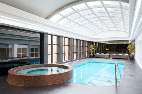 Stamford Plaza Melbourne - Pool_lr (1).jpg